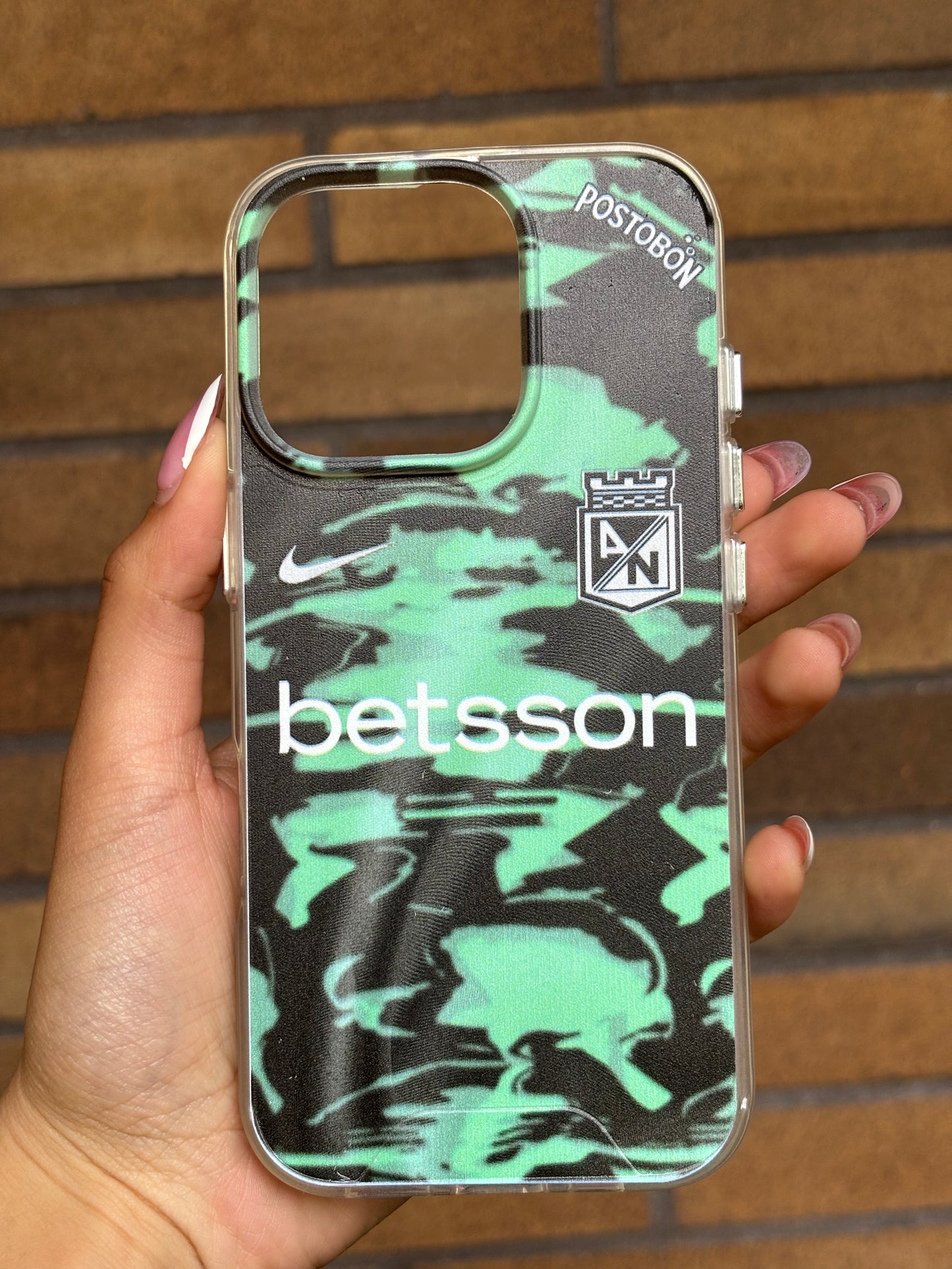 PROMO IPHONE 16 PRO