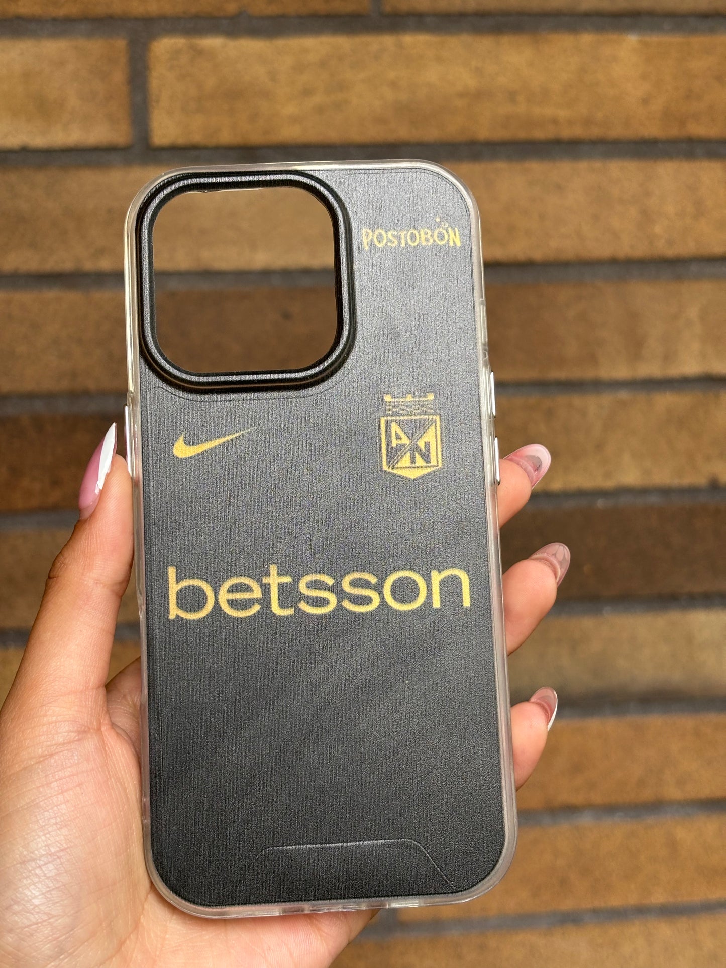 PROMO IPHONE 16 PRO